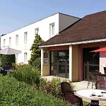 Bordeaux Cadera Aeroport Szálloda Mérignac