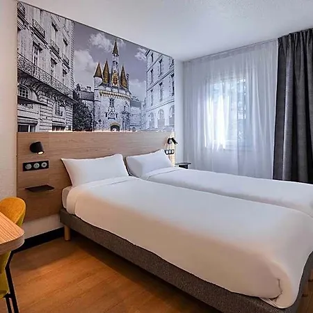 Bordeaux Cadera Aeroport Ξενοδοχείο 3*