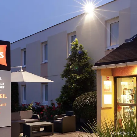宜必思波尔多机场酒店 3* Mérignac