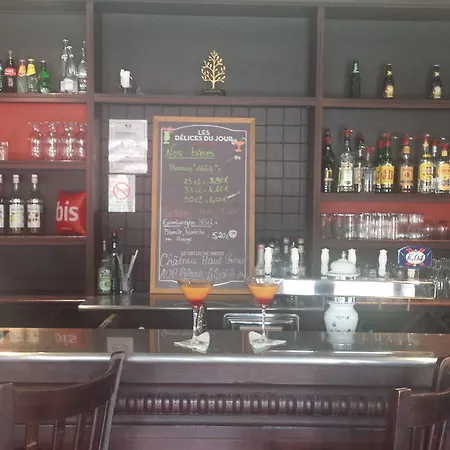 Bordeaux Cadera Aeroport Ξενοδοχείο 3*
