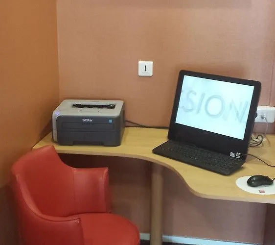 호텔 Bordeaux Cadera Aeroport 3*