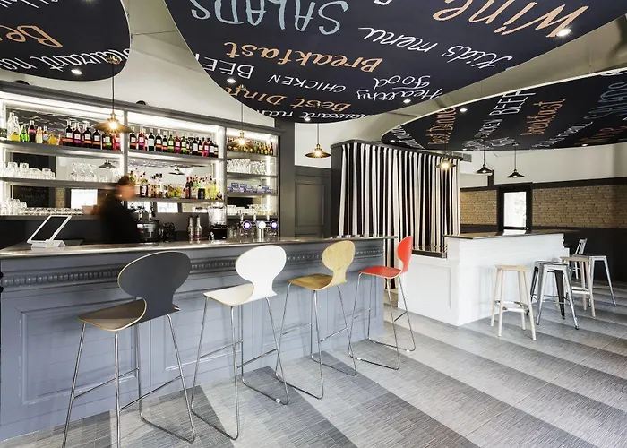 호텔 Bordeaux Cadera Aeroport 3*